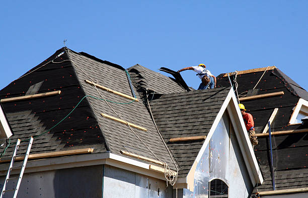 Best Flat Roof Repair Services  in Deerfield, WI