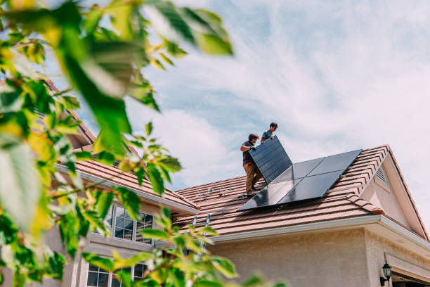 Best Residential Roofing Contractor  in Deerfield, WI